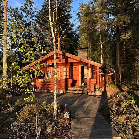 Moenni Saari Hébergement de vacances *