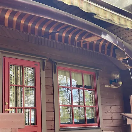 Hébergement de vacances Moenni Saari *