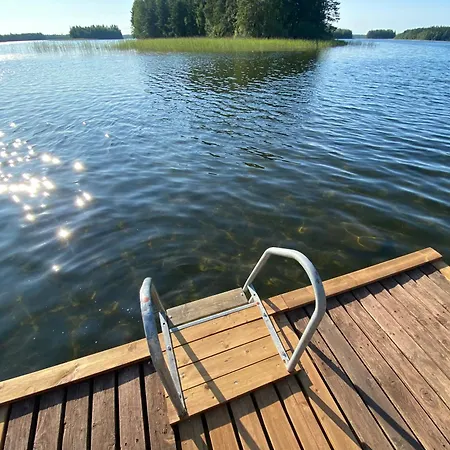 Feriehus Moenni Saari *